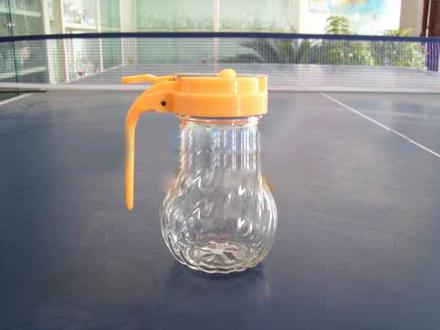 09 ml condiment bottle